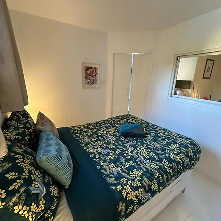 Le Cosy Apartman Fréjus